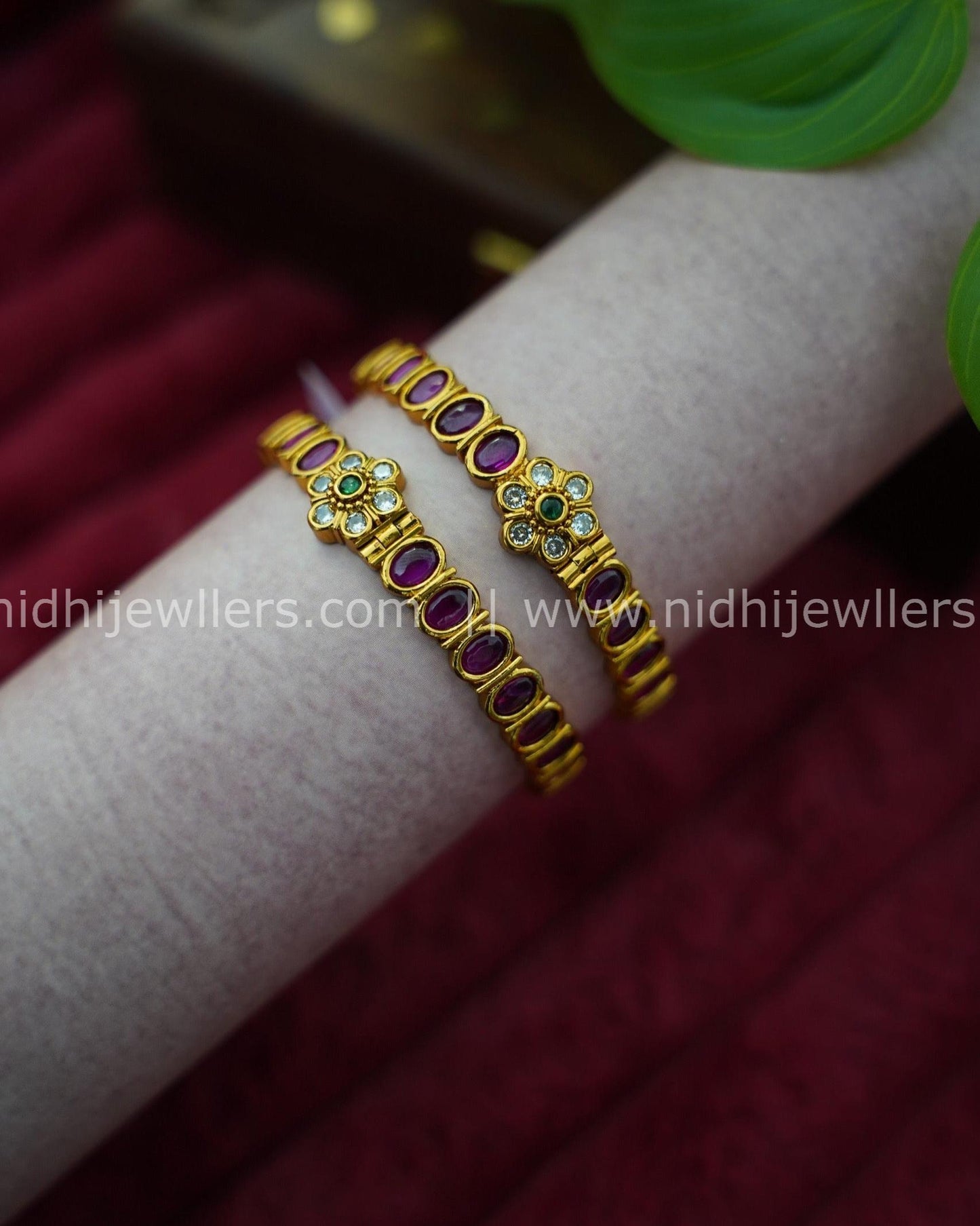 Premium pink locked type bangles