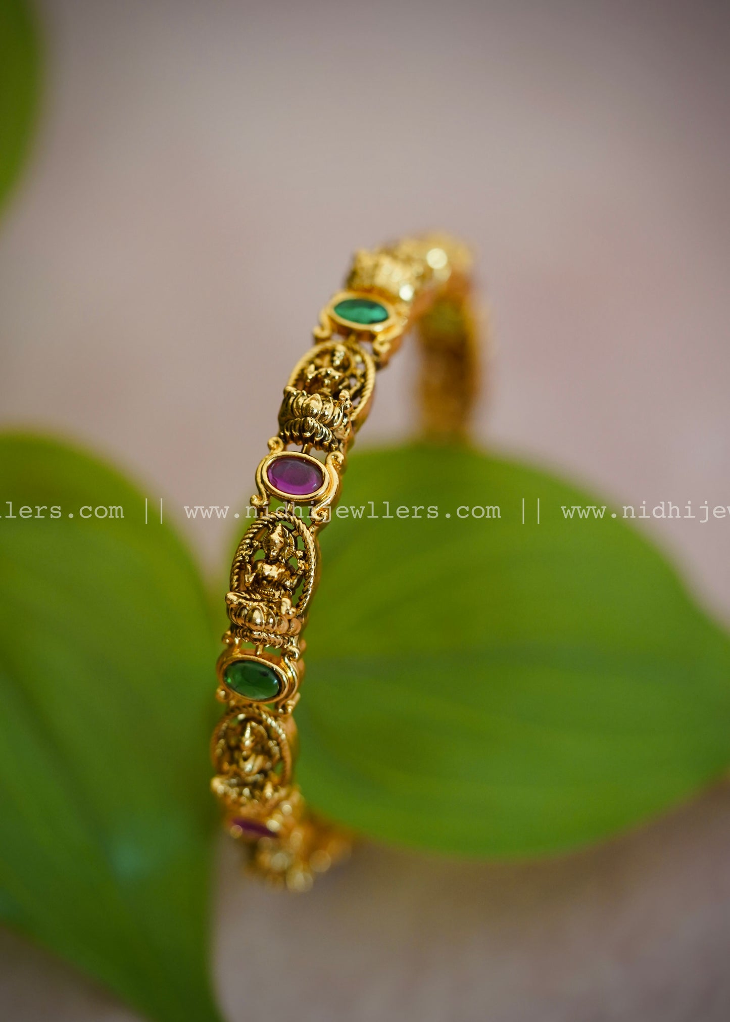 Premium Lakshmi Bangle Sundhara