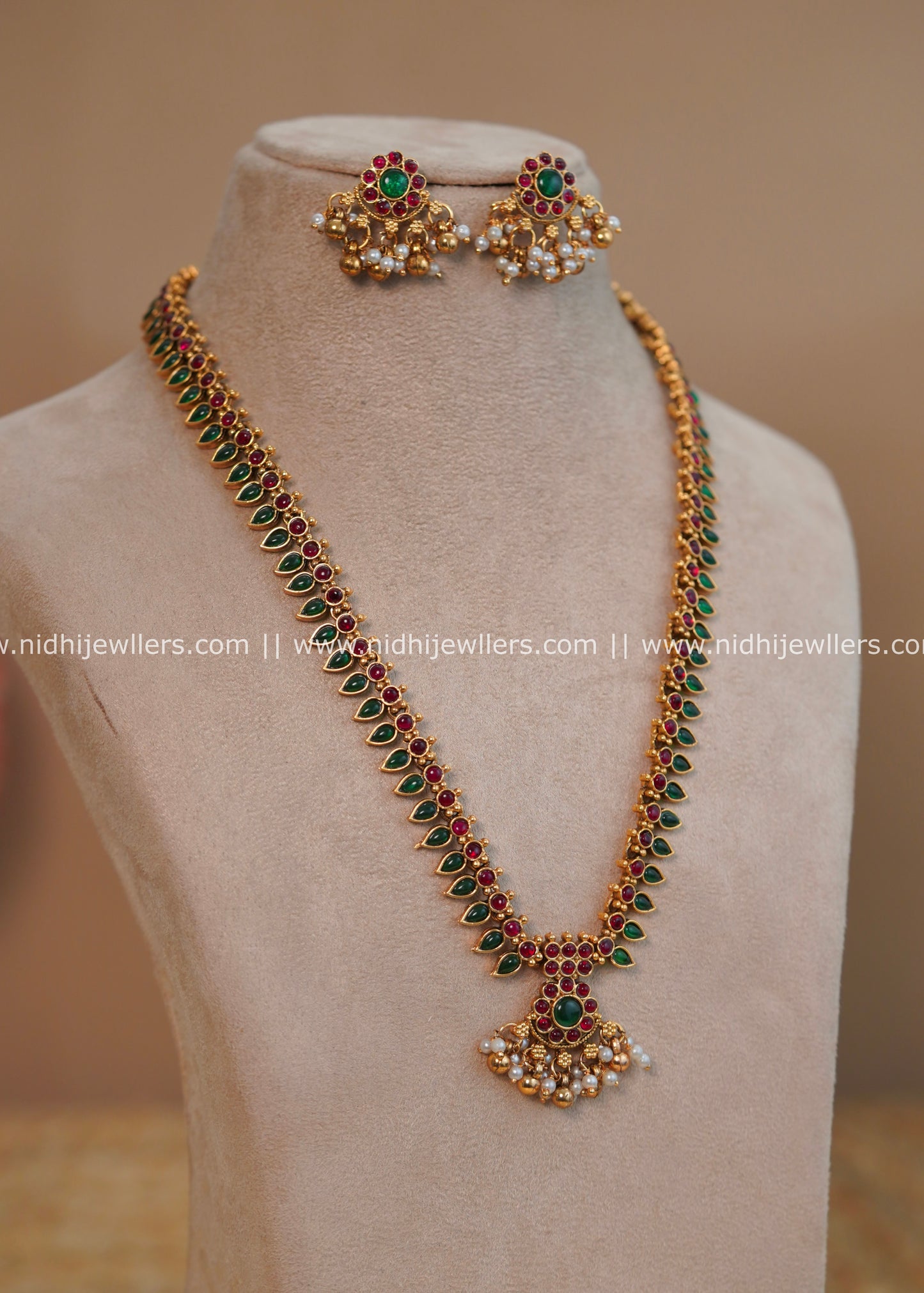 Traditional Kerala Palakka Haram Long Necklace Set - Malavika