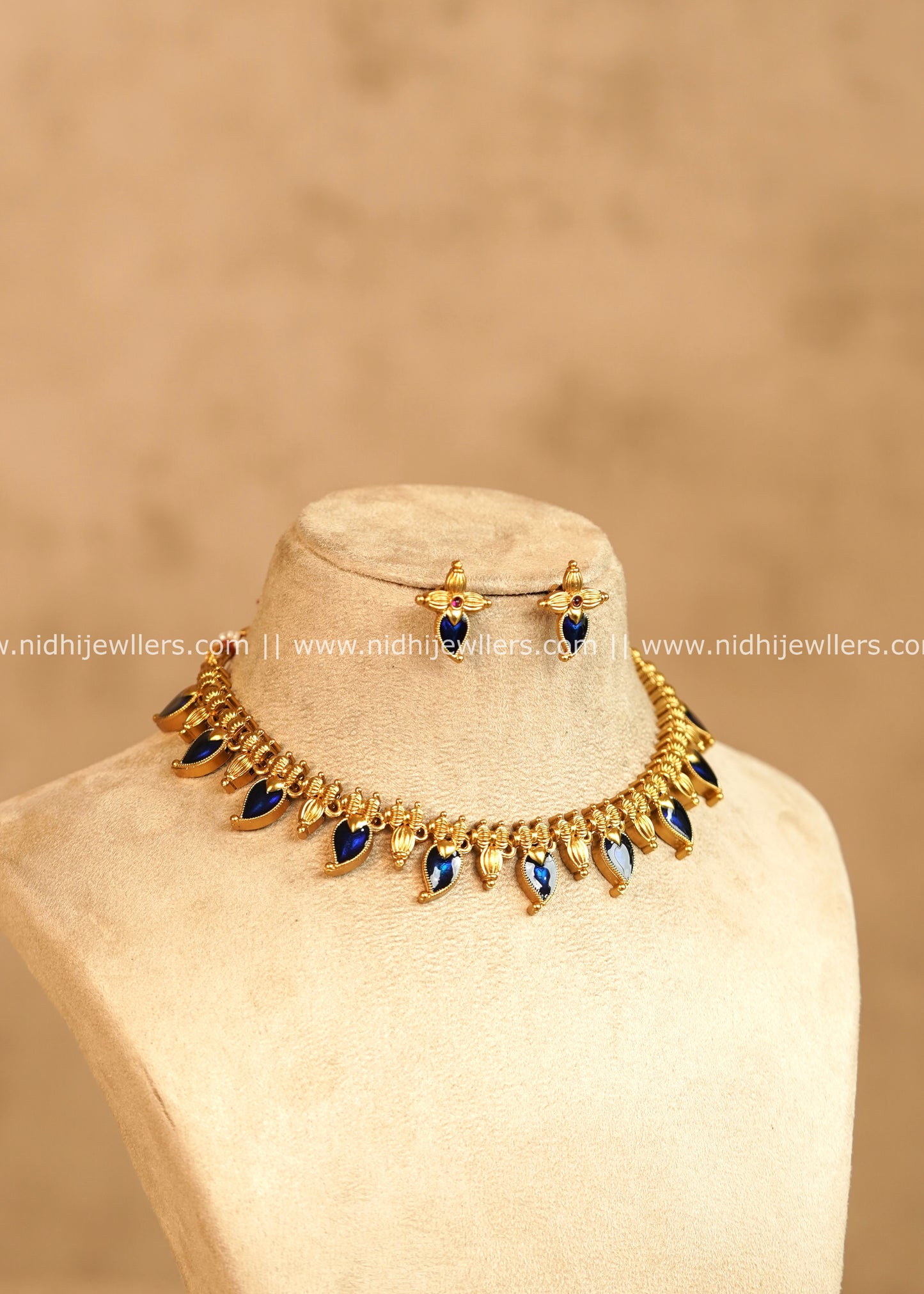 Royal Blue Palakka Mango Choker Set - Punya