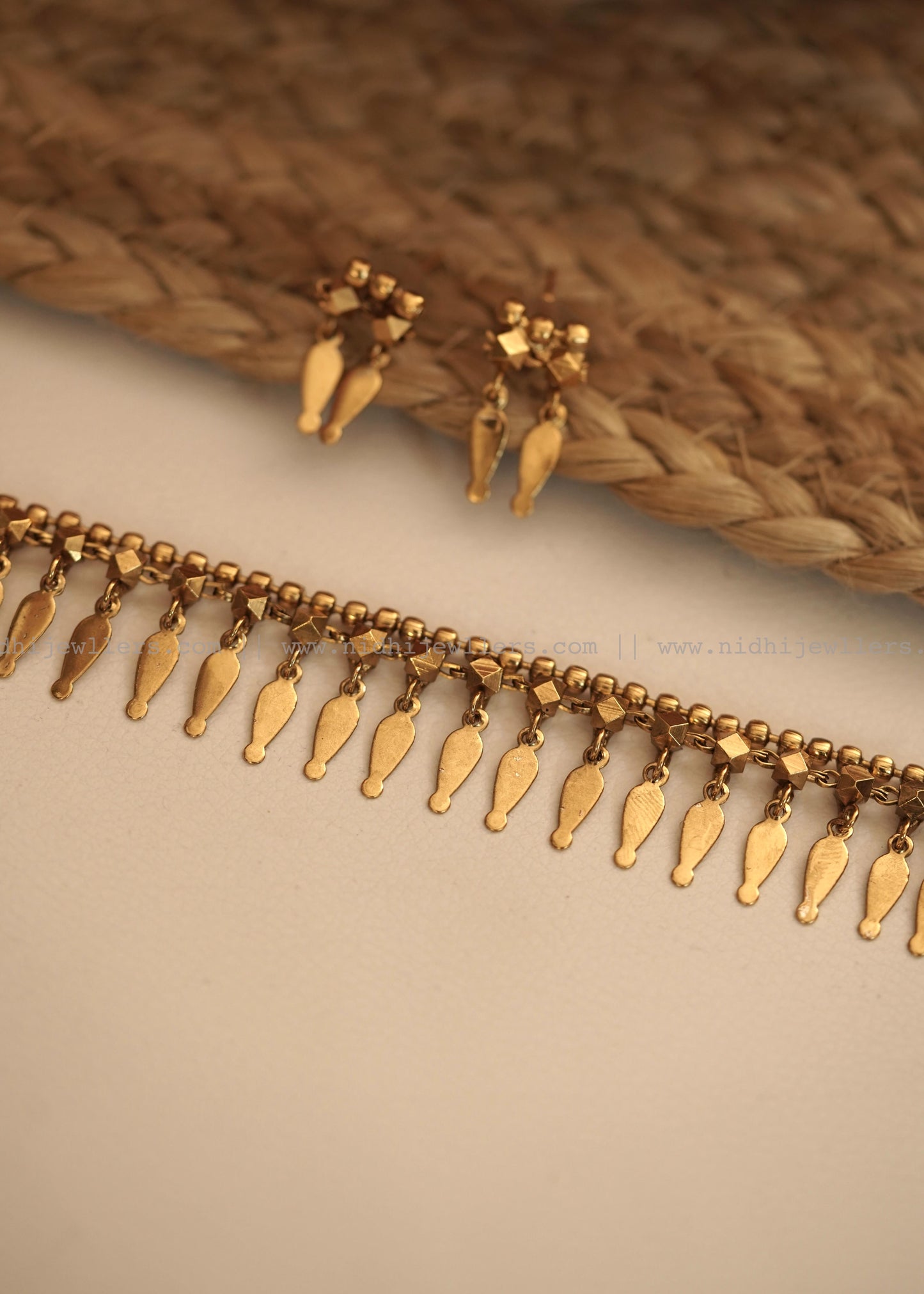Antique Elakka Tali Choker Set with Matching Earrings- (elakkatali)ET4