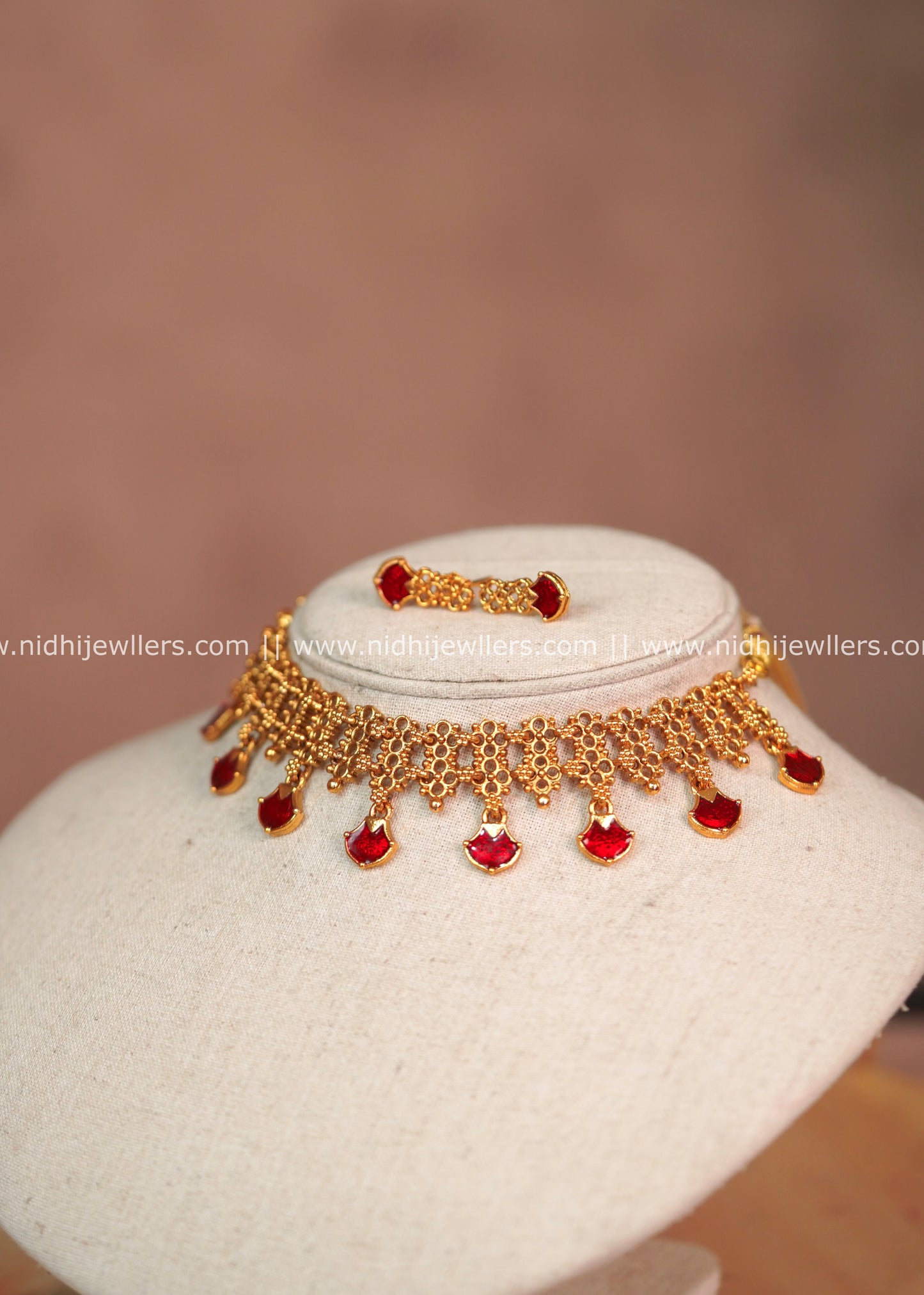 Red Enamel Mesh Choker Set with Matching Earrings – Malika