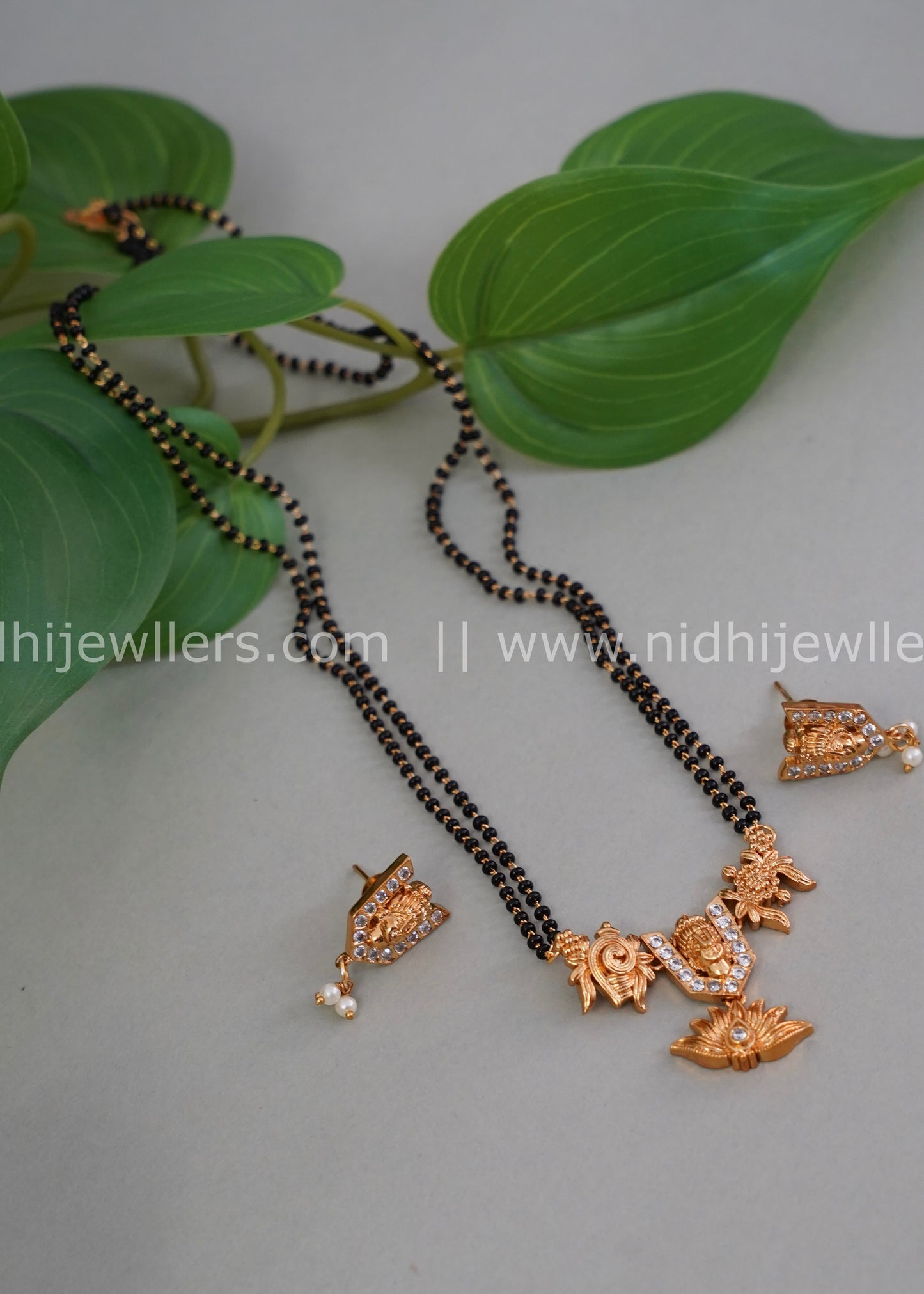Black beads balaji neck piece