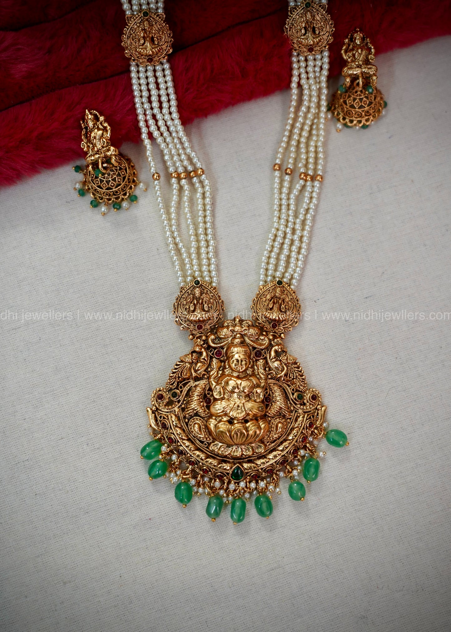 Lakshmi kemp haram with four layer beads.