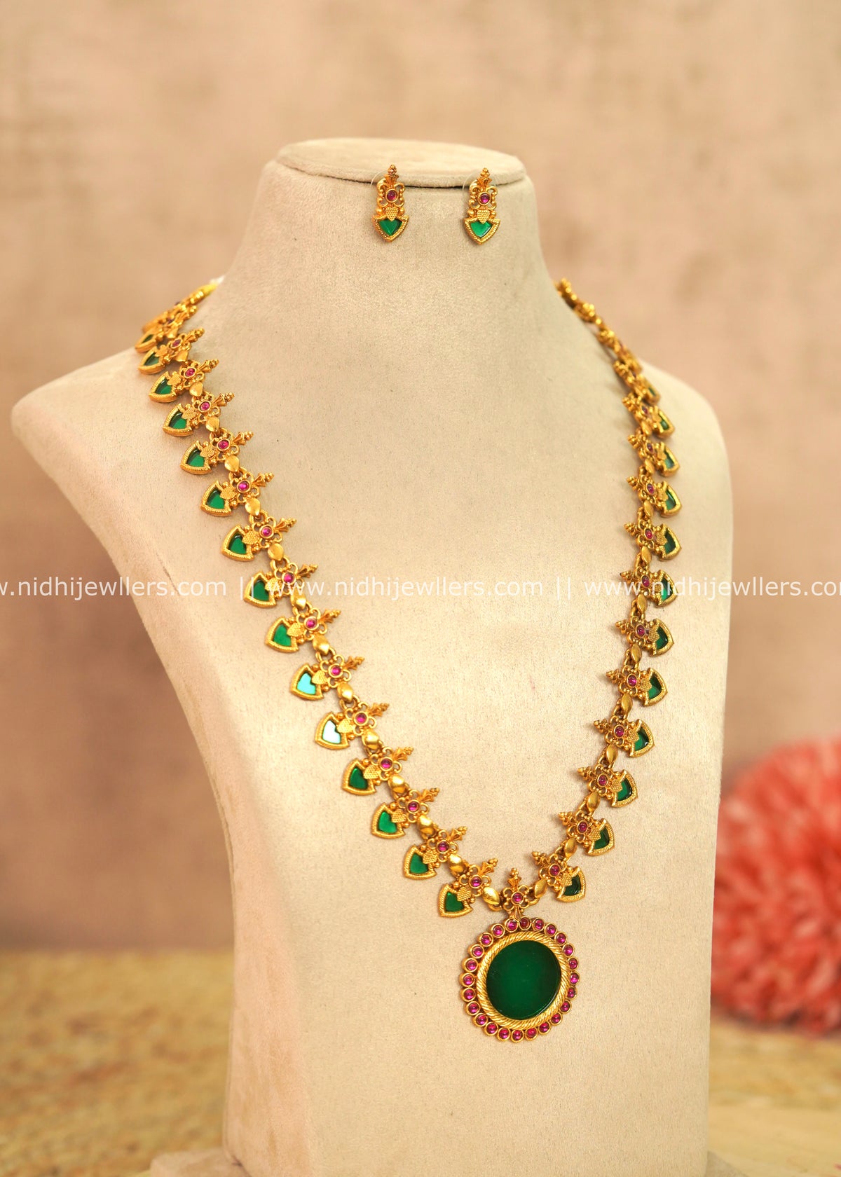 Traditional Kerala Glass Palakka Long Haram Set – Haritha