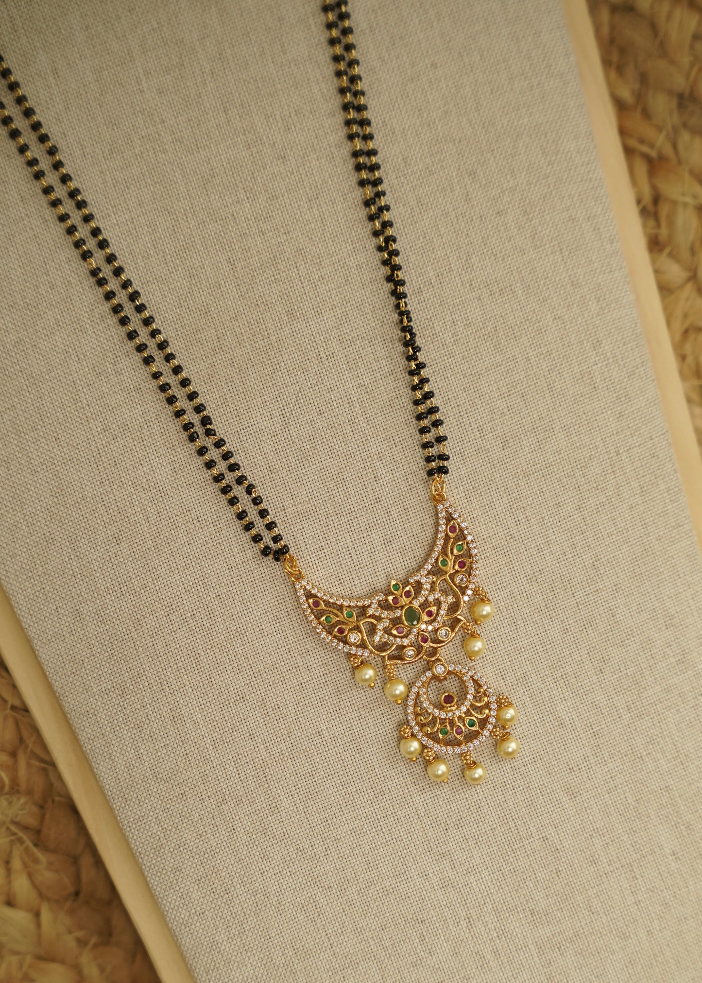 Mangalsutra premium pendent