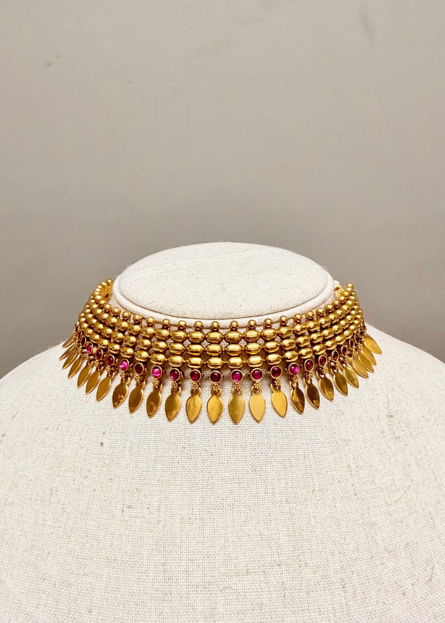 Antique Ruby-Accented Elakkathali Choker Set (with Earrings) ET12 (Elakka thali)- Mukta