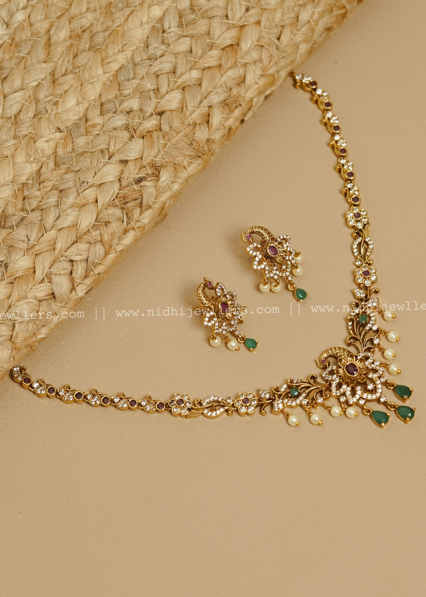 Premium micro-stone necklace green drops
