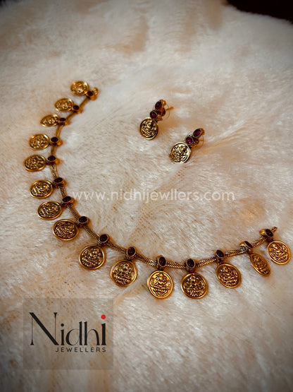 Kashi Lakshmi Neckpiece With Earring