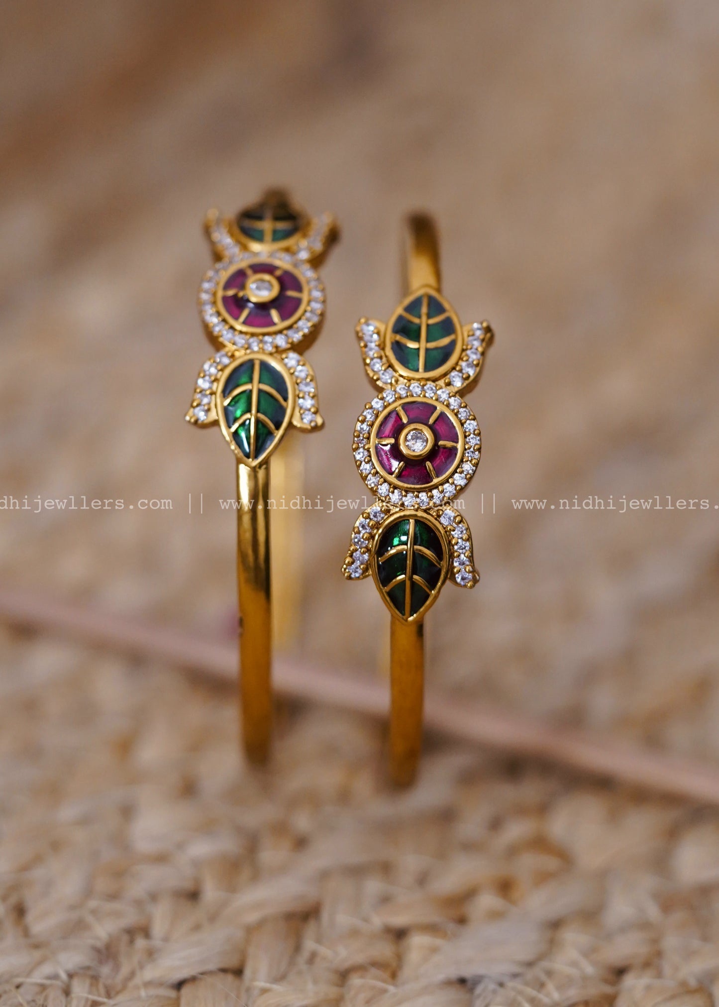Premium Pattachitra Leaf Charm Bangle (single)