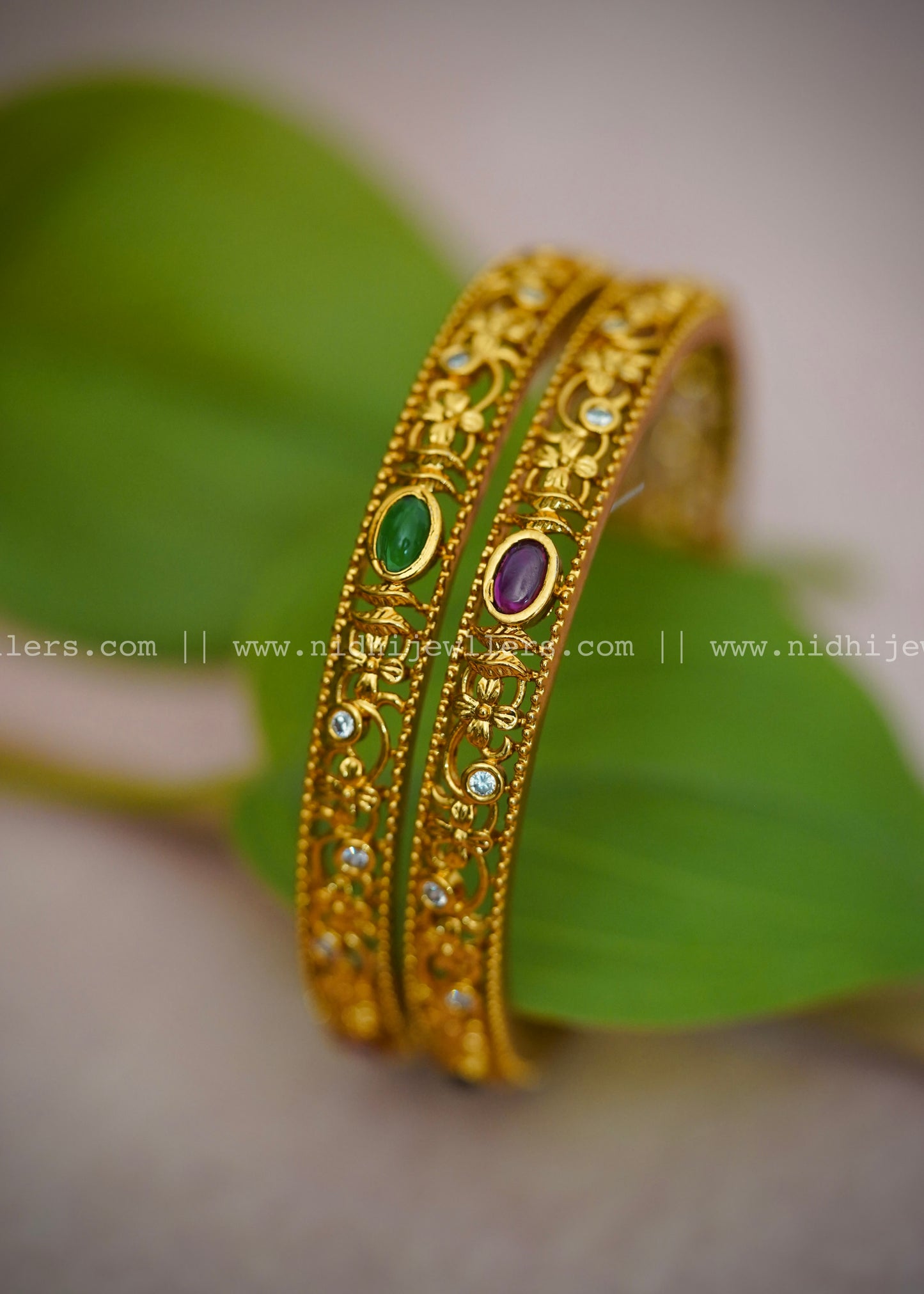 Premium multicoloured kemp bangles