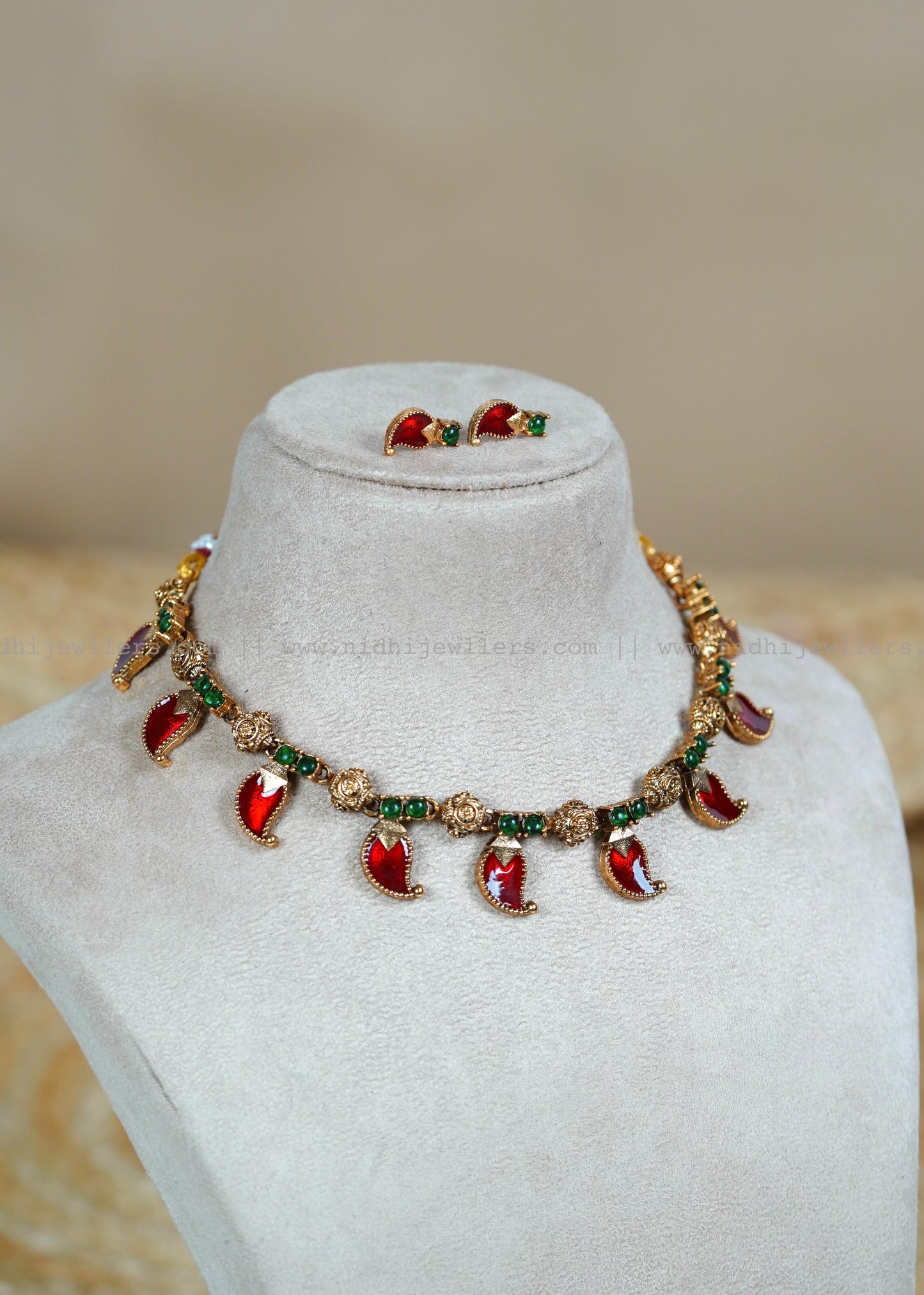 Antique Palakka-Style Ruby Manga Necklace Set with Matching Studs
