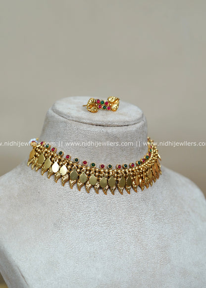 Antique Matte Elakkathali Necklace Set with Kemp Accents- Sunanda