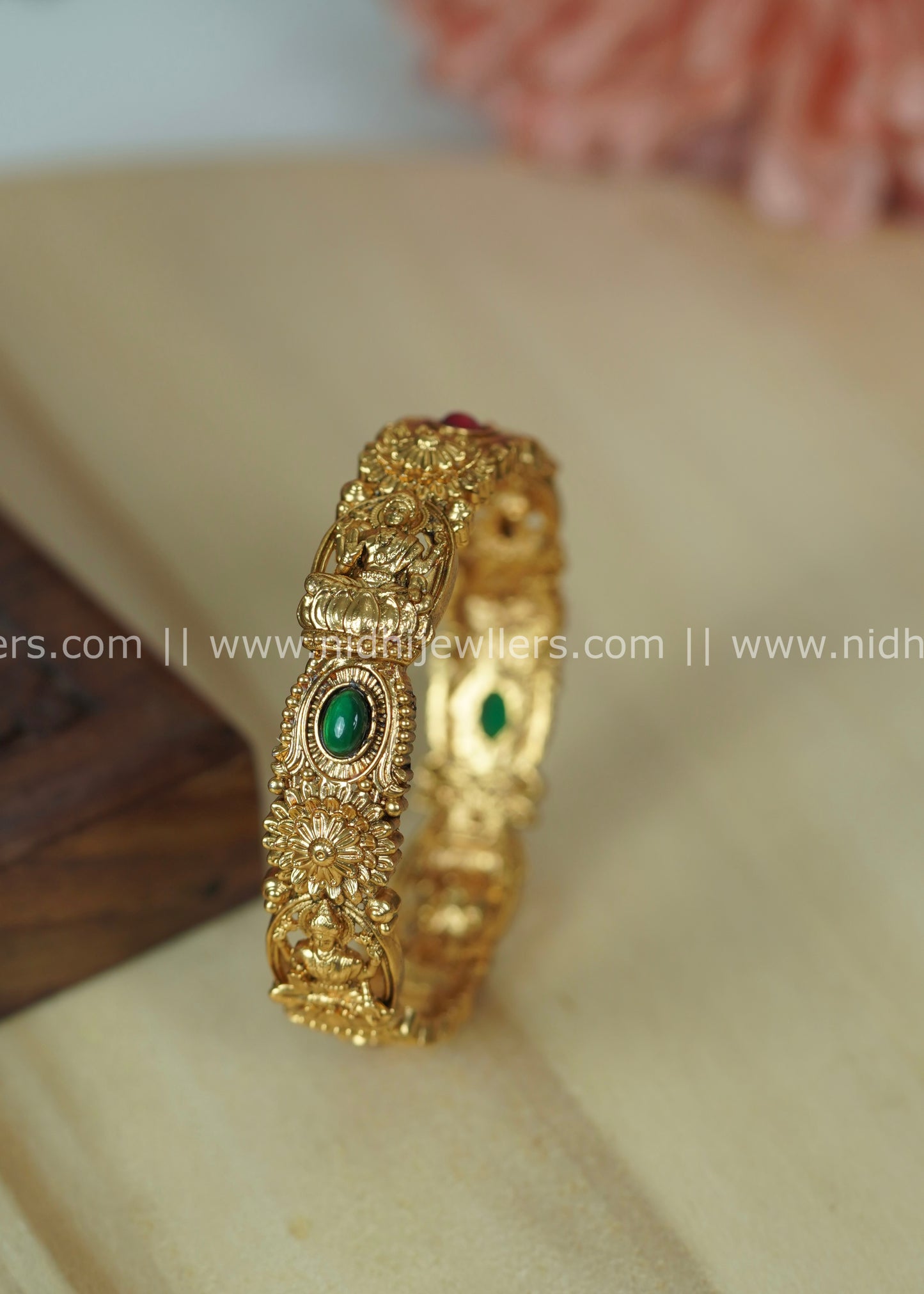 Traditional Gold-Tone Royal Procession Elephant and Doli Broad Kangan Bangle