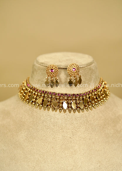 Antique Polished Elakkathali Shimmering Leaf Fringe Choker - Vritika