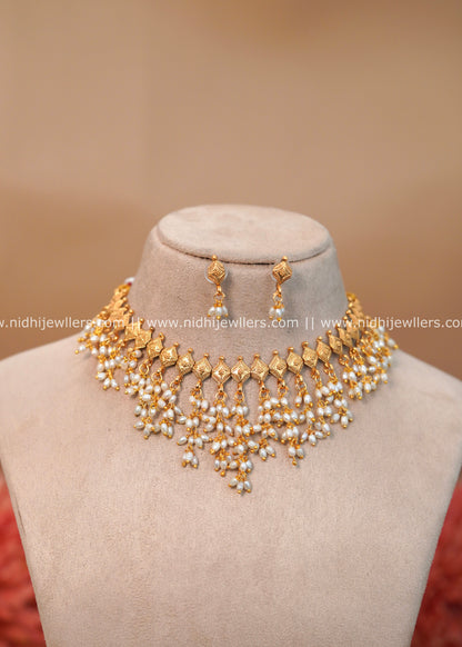 Geometric Guttapusalu Pearl Cascade Choker Set - Charu
