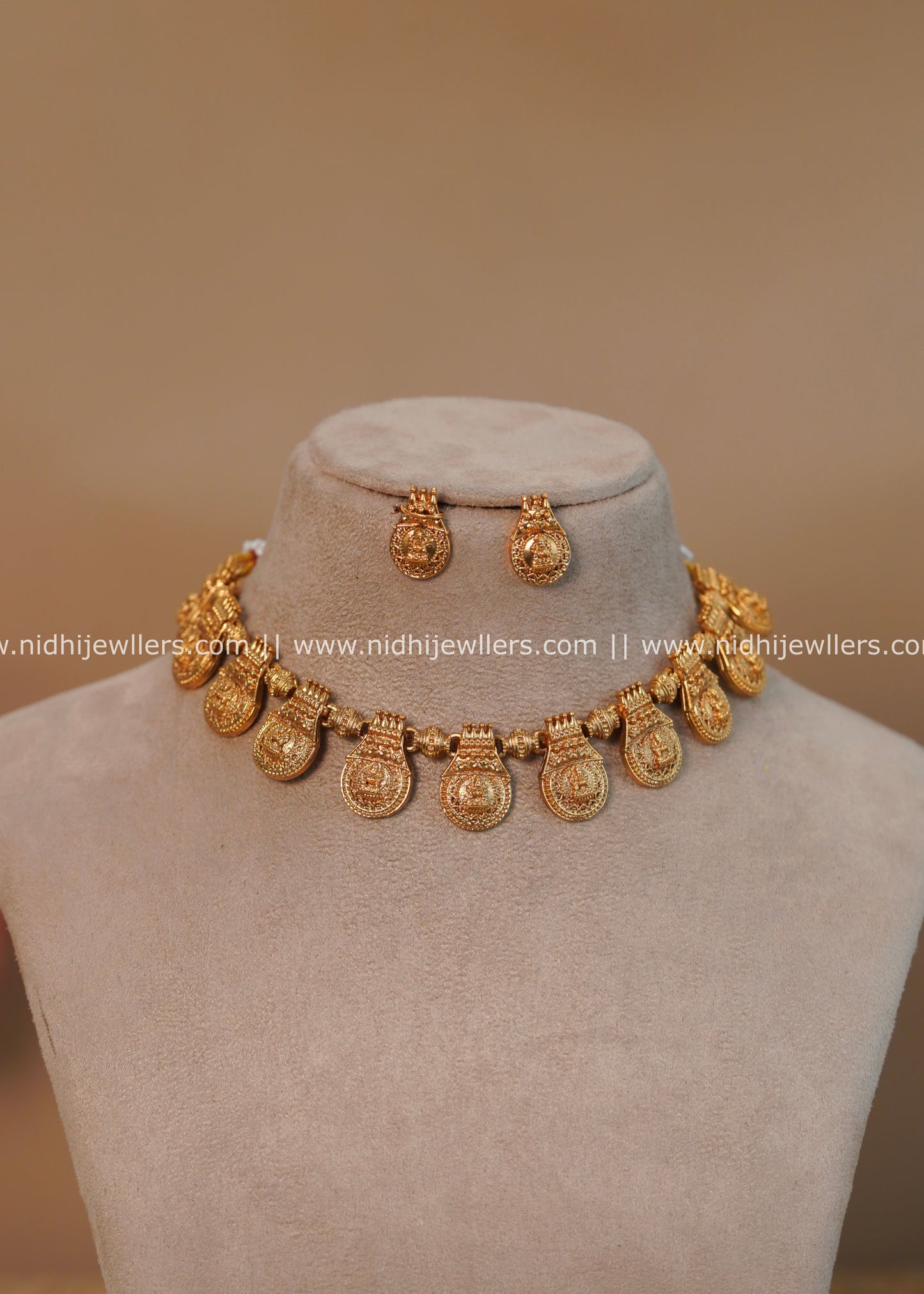 Antique Traditional Spaced Lakshmi Kasu Necklace Set - Chinmayi