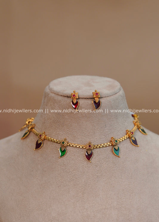 Spaced Palakka Attigai Necklace Set - Aparna