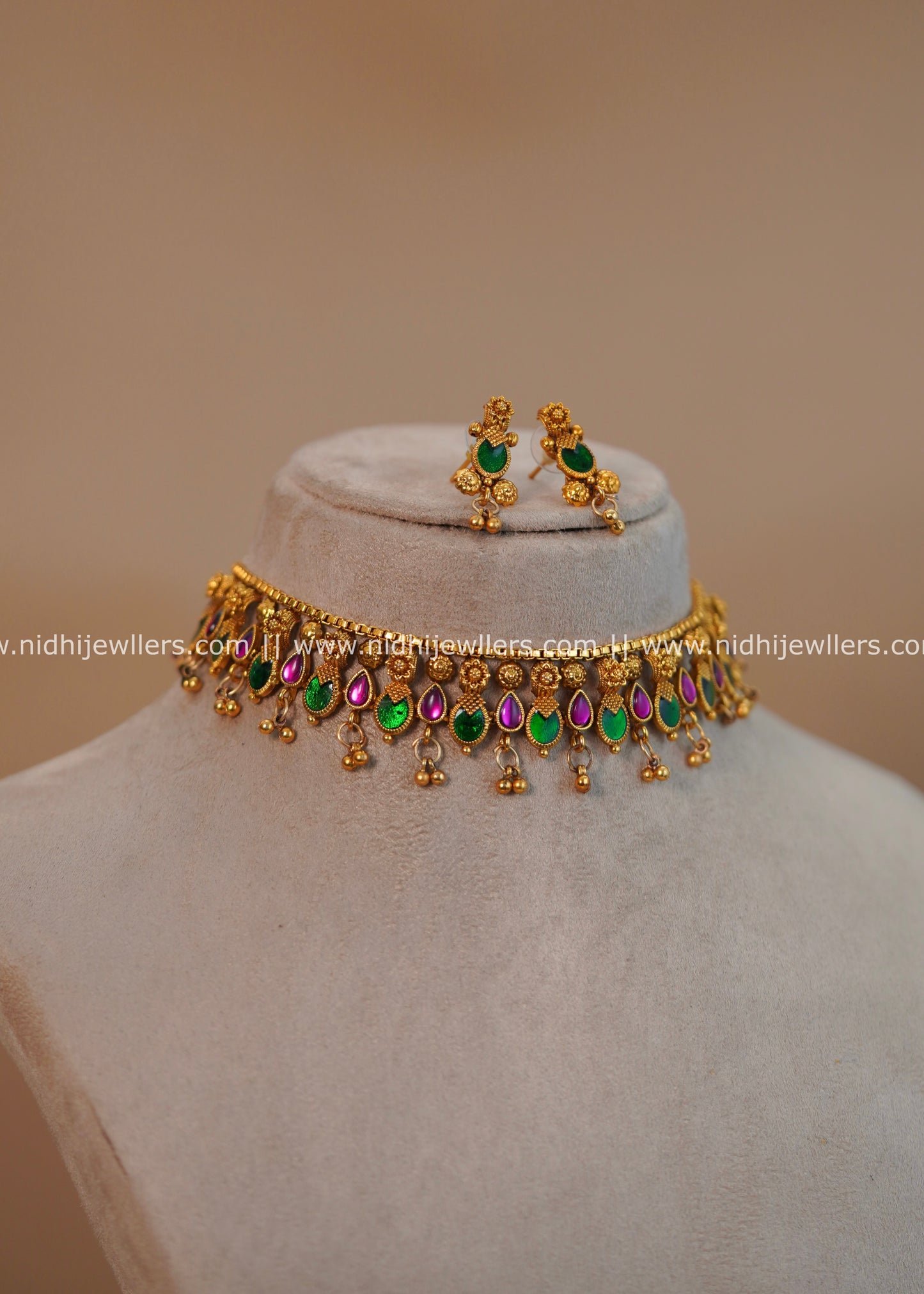 Antique Gold-Finish Traditional Palakka Alternating Fringe Choker Set - Keya