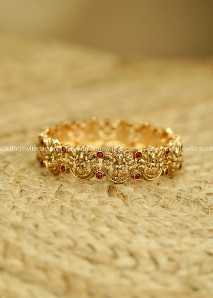 Antique Gold-Finish Affordable Lakshmi Scalloped Bangle - Siya