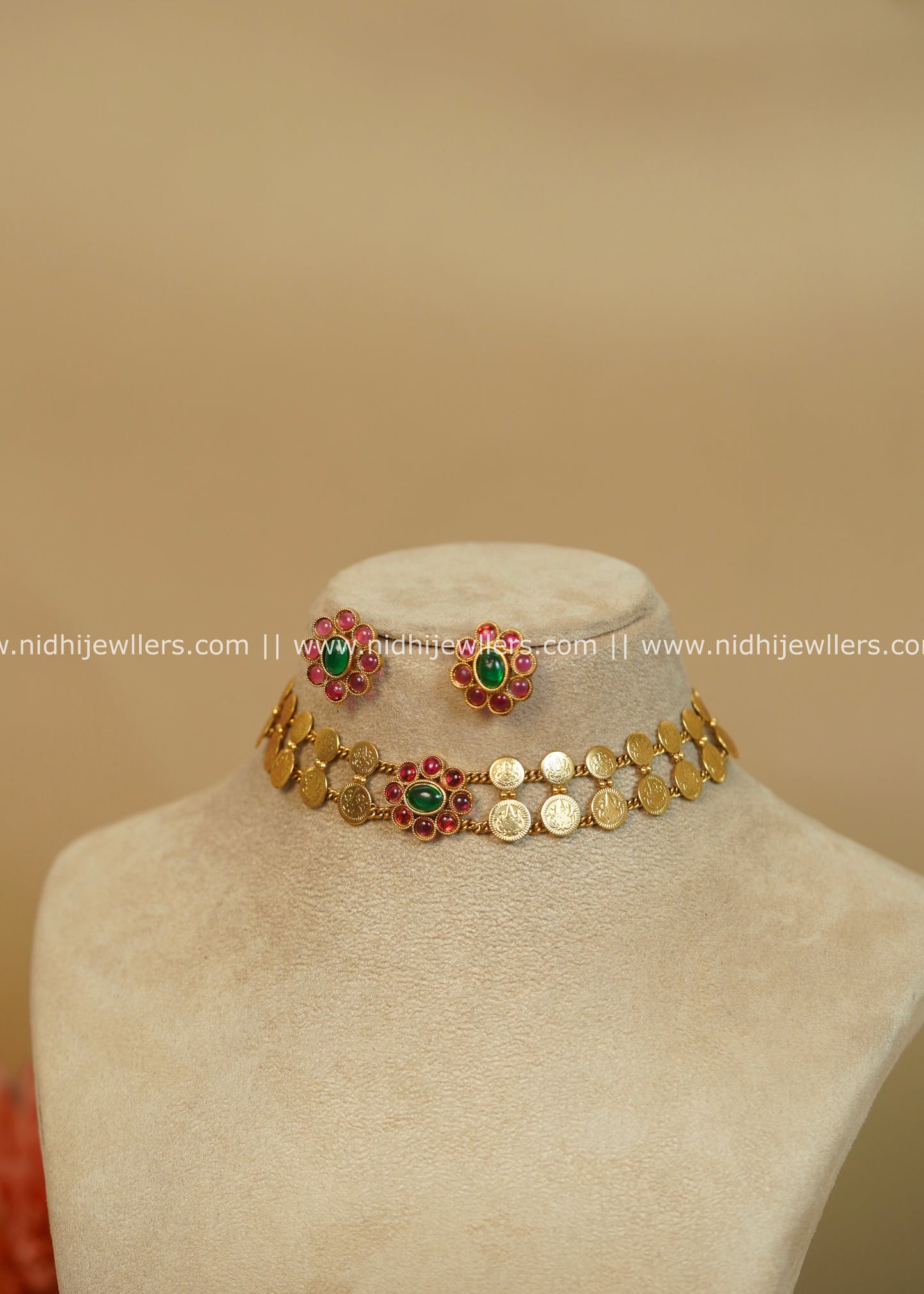 Double-Layered Kasu Floral Centerpiece Choker Set - Asha