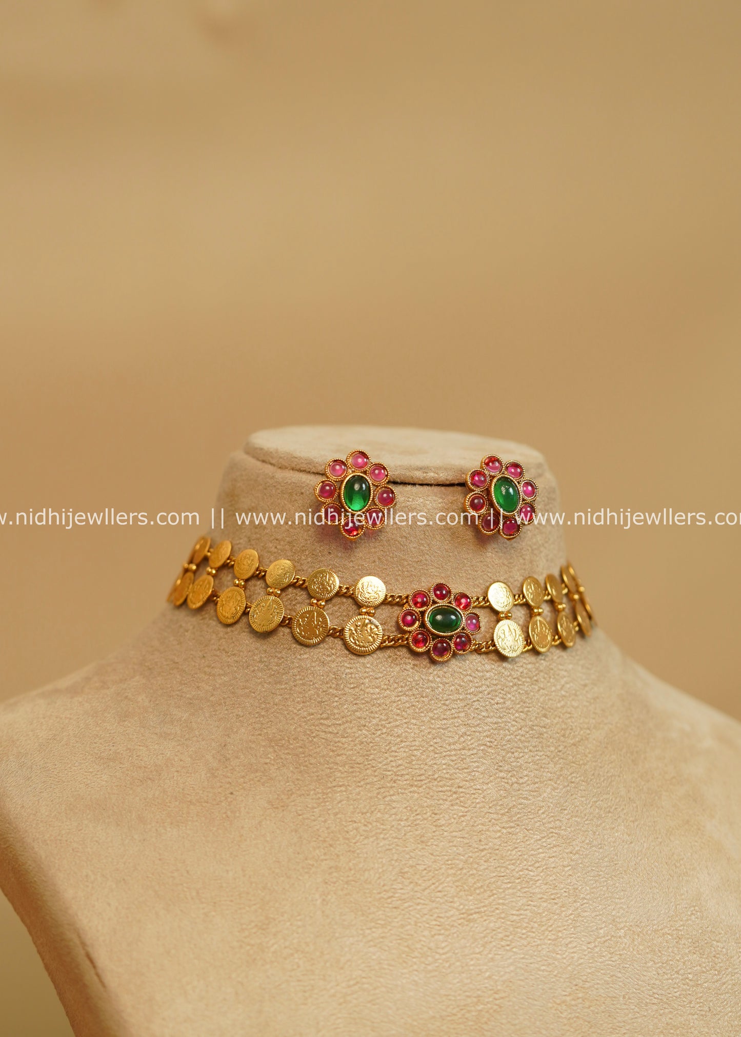 Double-Layered Kasu Floral Centerpiece Choker Set - Asha