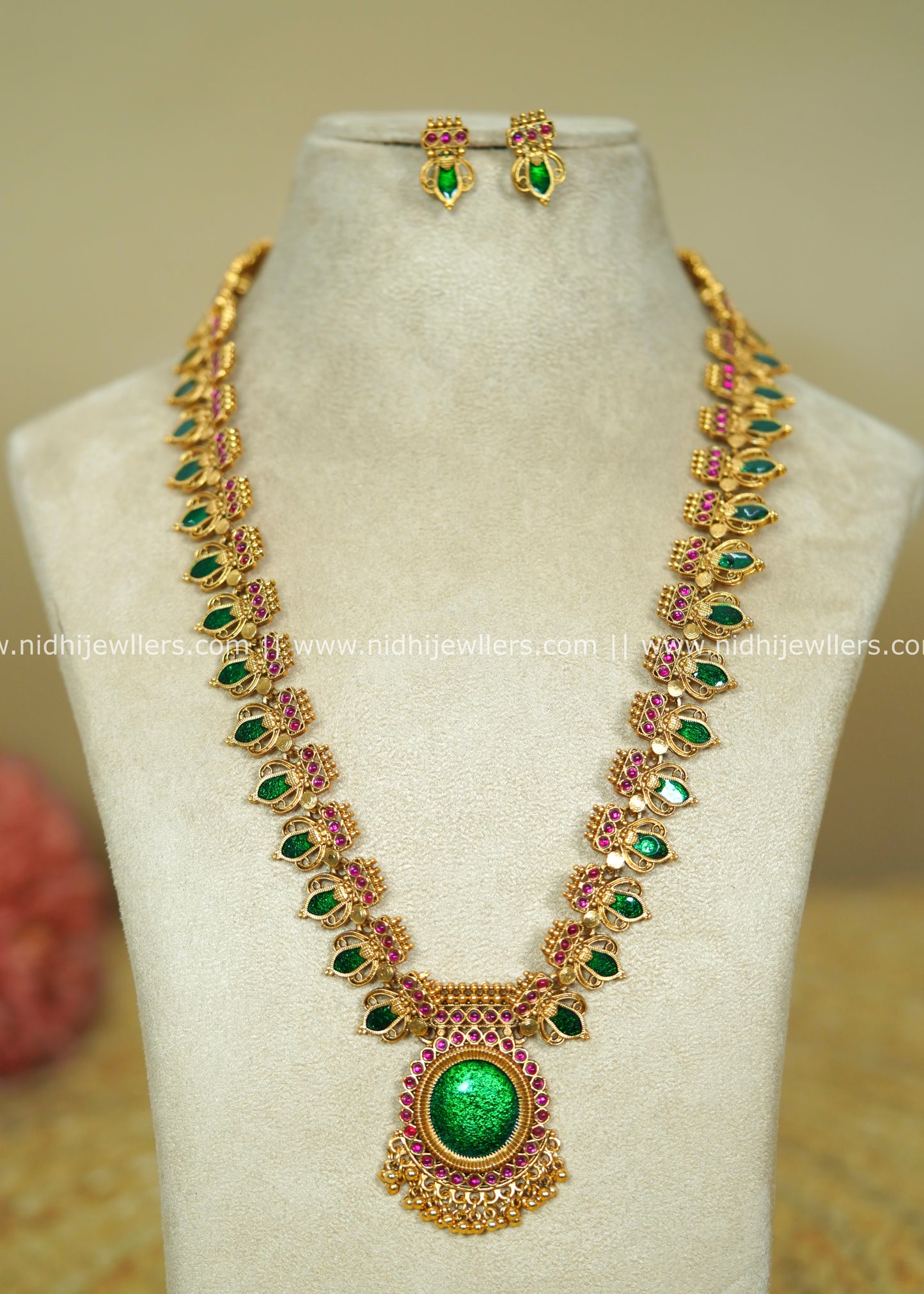 Traditional Matte Gold Kerala Palakka Glass and Ruby Long Haram Set - Sruthi