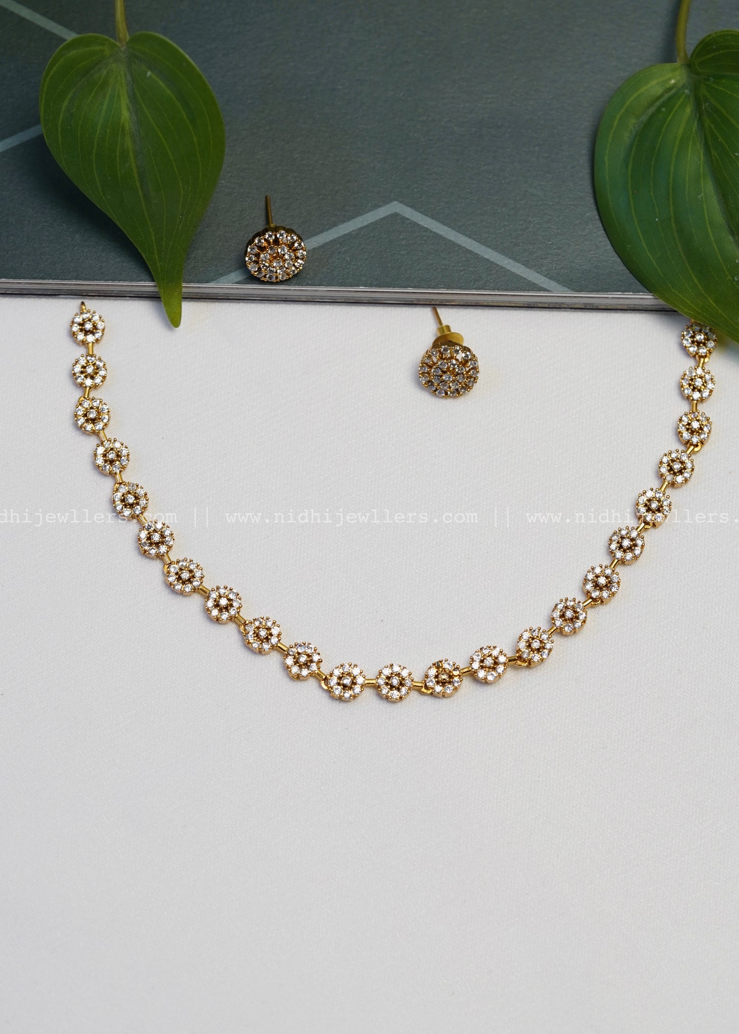 AD necklace-Mahika