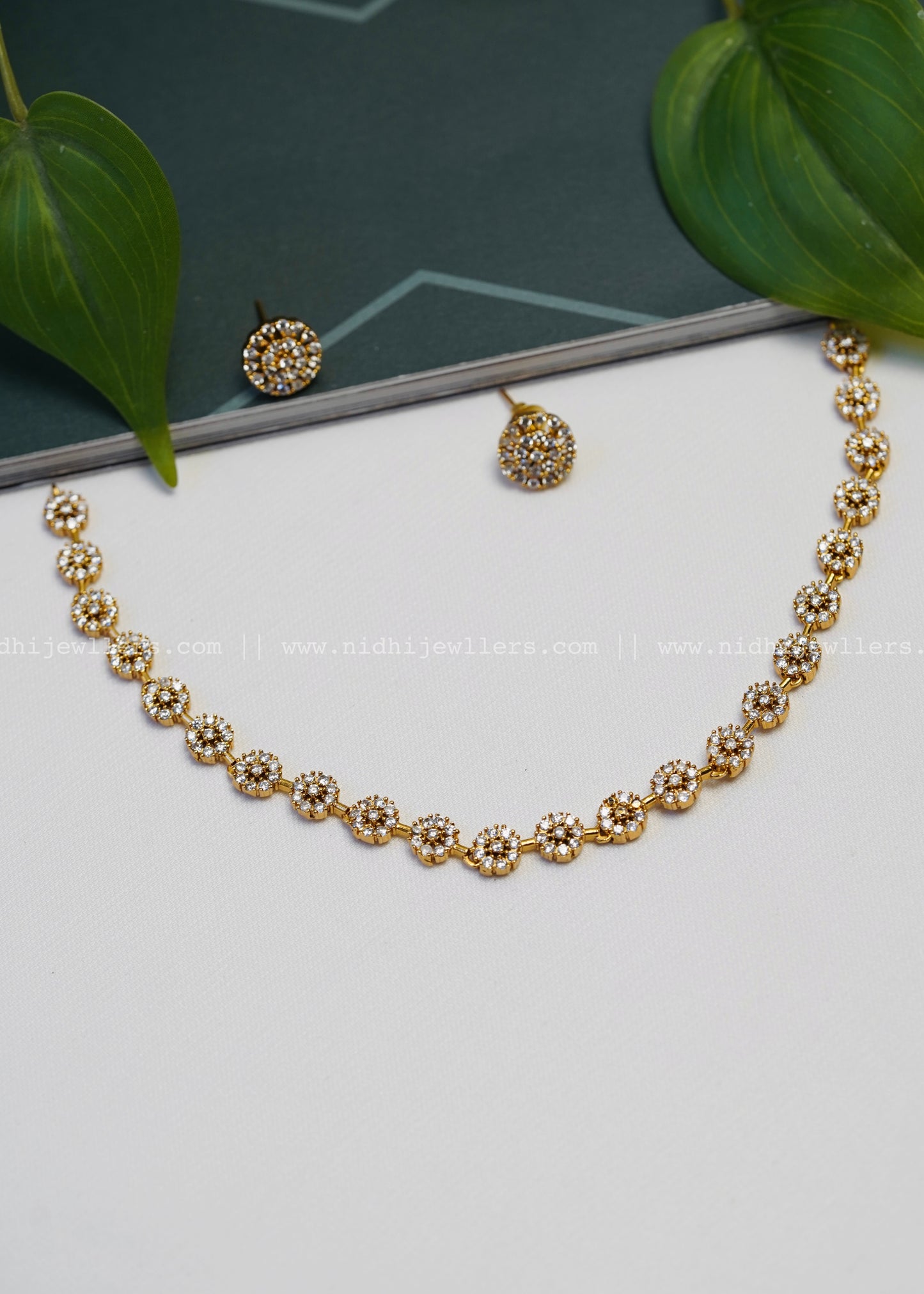 AD necklace-Mahika