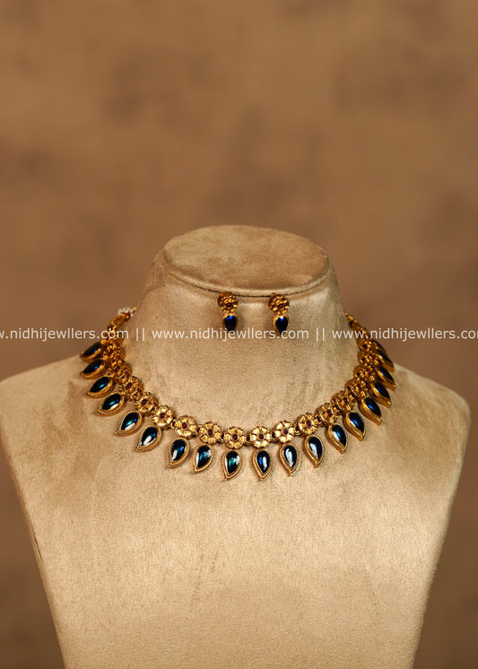 Raahi Antique Gold Royal Blue Palakka Choker Necklace Set