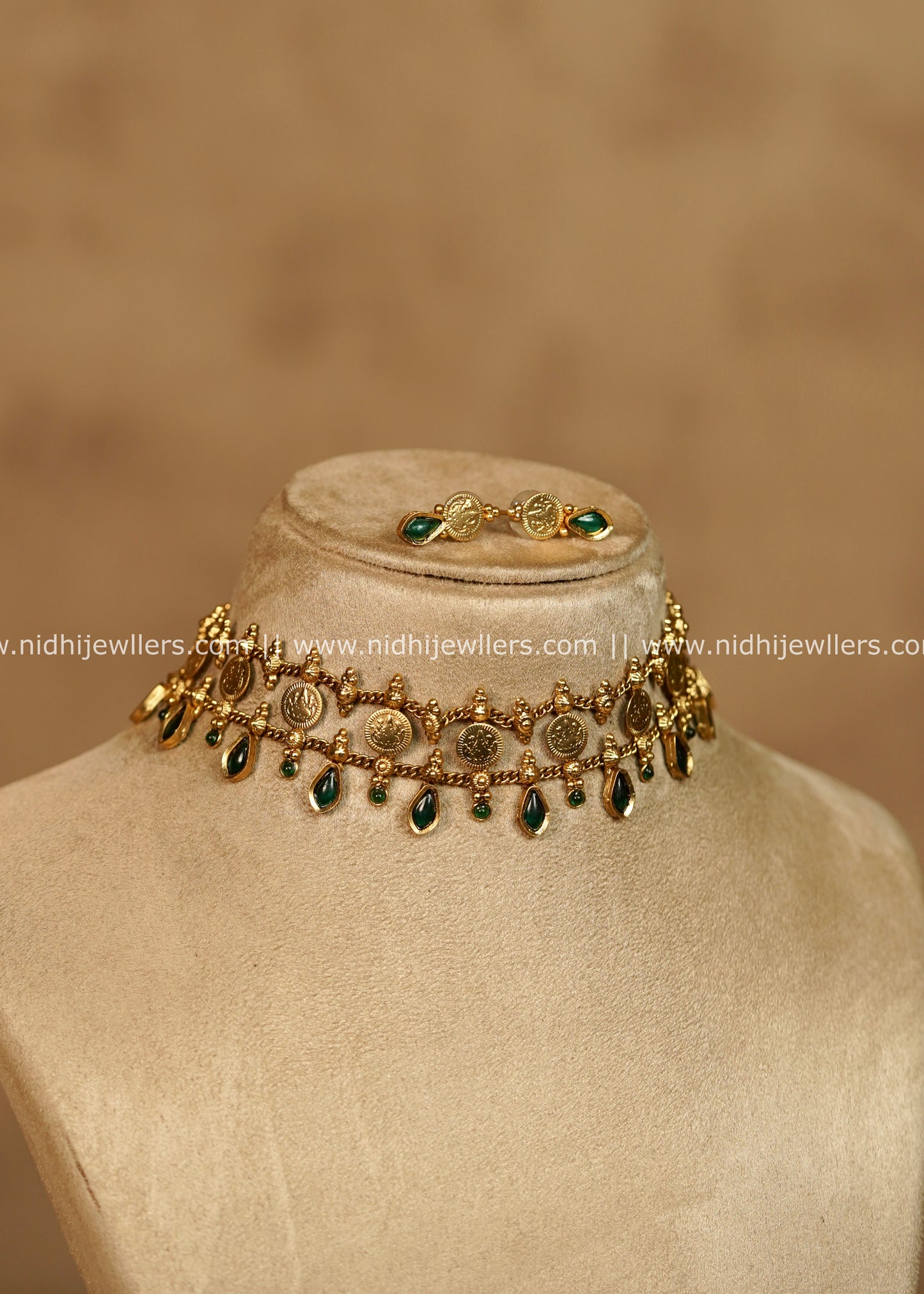 Amara Antique Gold Green Stone Kasu Choker Necklace Set