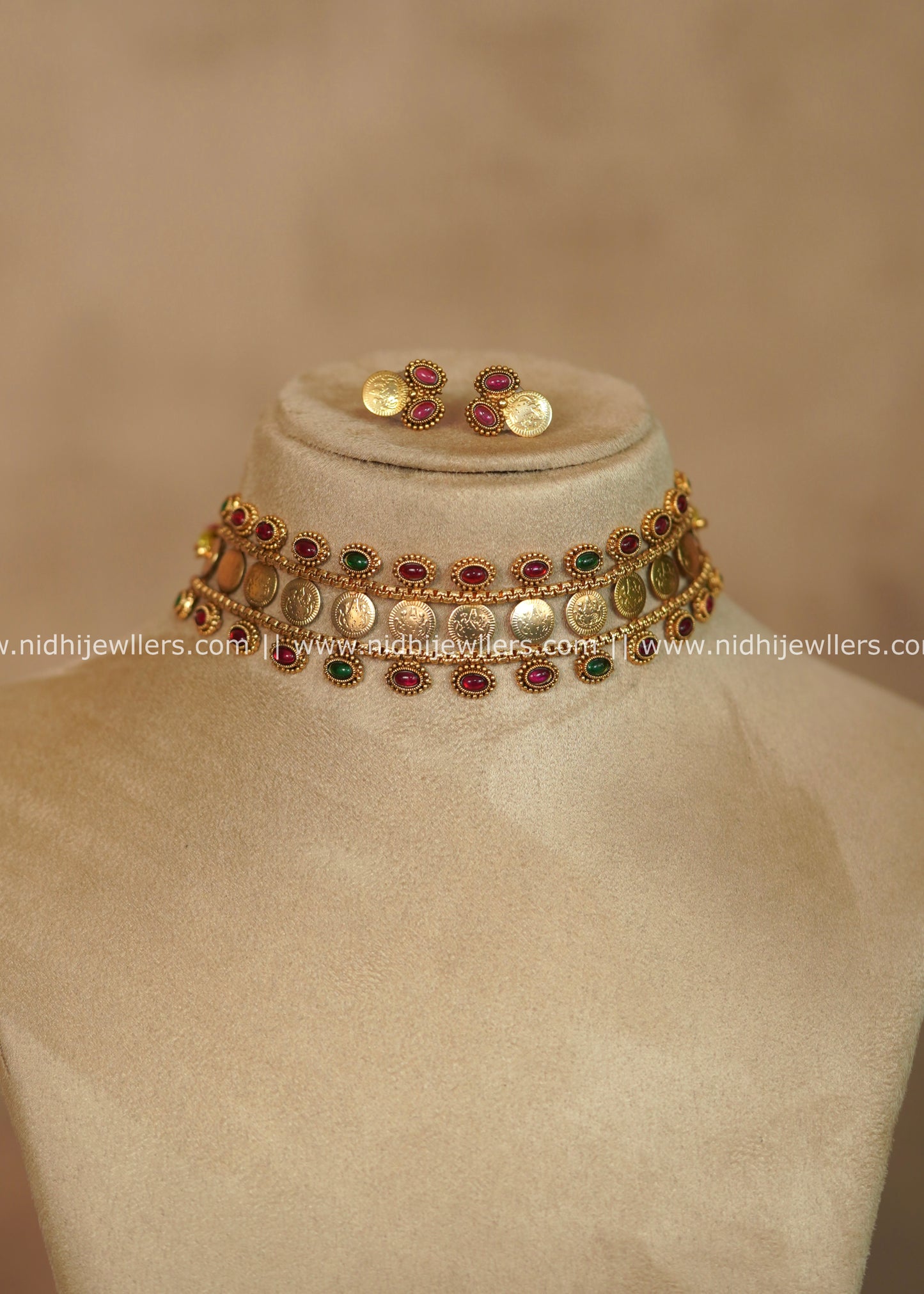 Aparna Antique Gold Kasu Kemp Choker Necklace Set