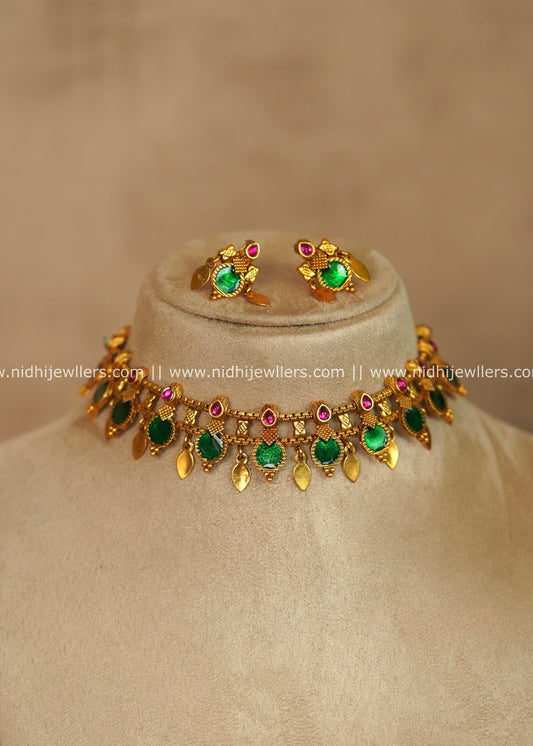 Kalyani Green Antique Palakka Elakkathali Fusion Choker Set