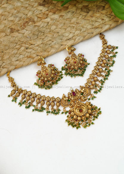 Lakshmi necklace -Padma (Green)