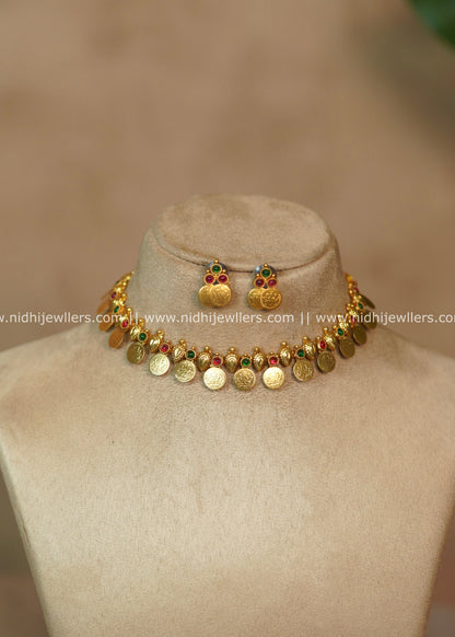 Vidhya Antique Kasu & Kemp Choker Set with Matching Earrings
