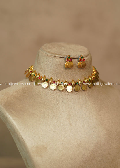 Vidhya Antique Kasu & Kemp Choker Set with Matching Earrings