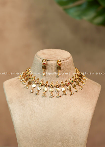 Kasu & Floral Pearl Choker Set with Matching Earrings – Chandra
