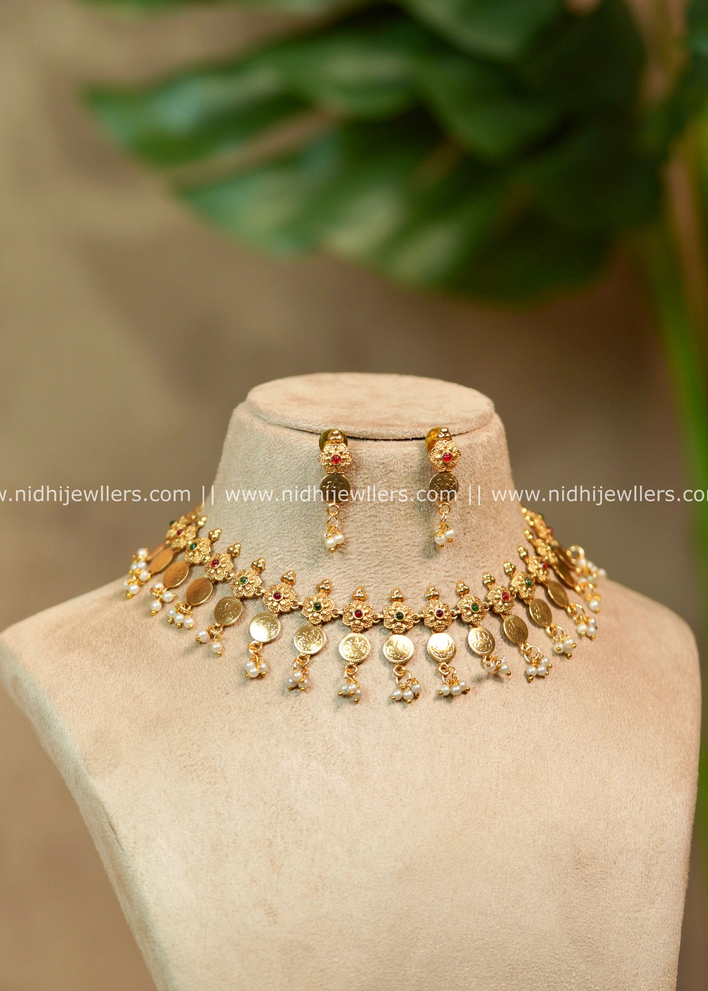 Kasu & Floral Pearl Choker Set with Matching Earrings – Chandra