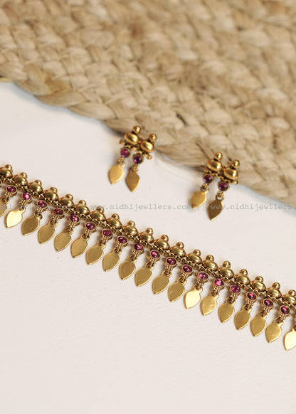 Antique Ruby-Bordered Elakkathali Choker Set ET13