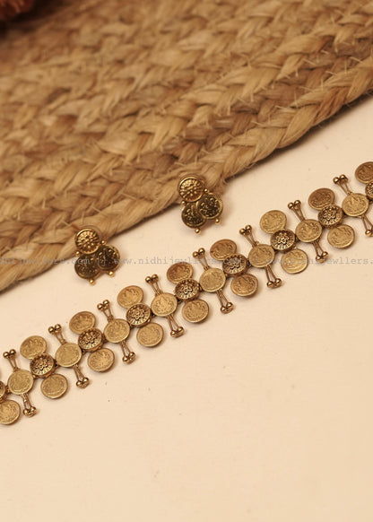 Antique Pure Gold-Tone Structural Kasu Choker Set (with Earrings)-Kanti