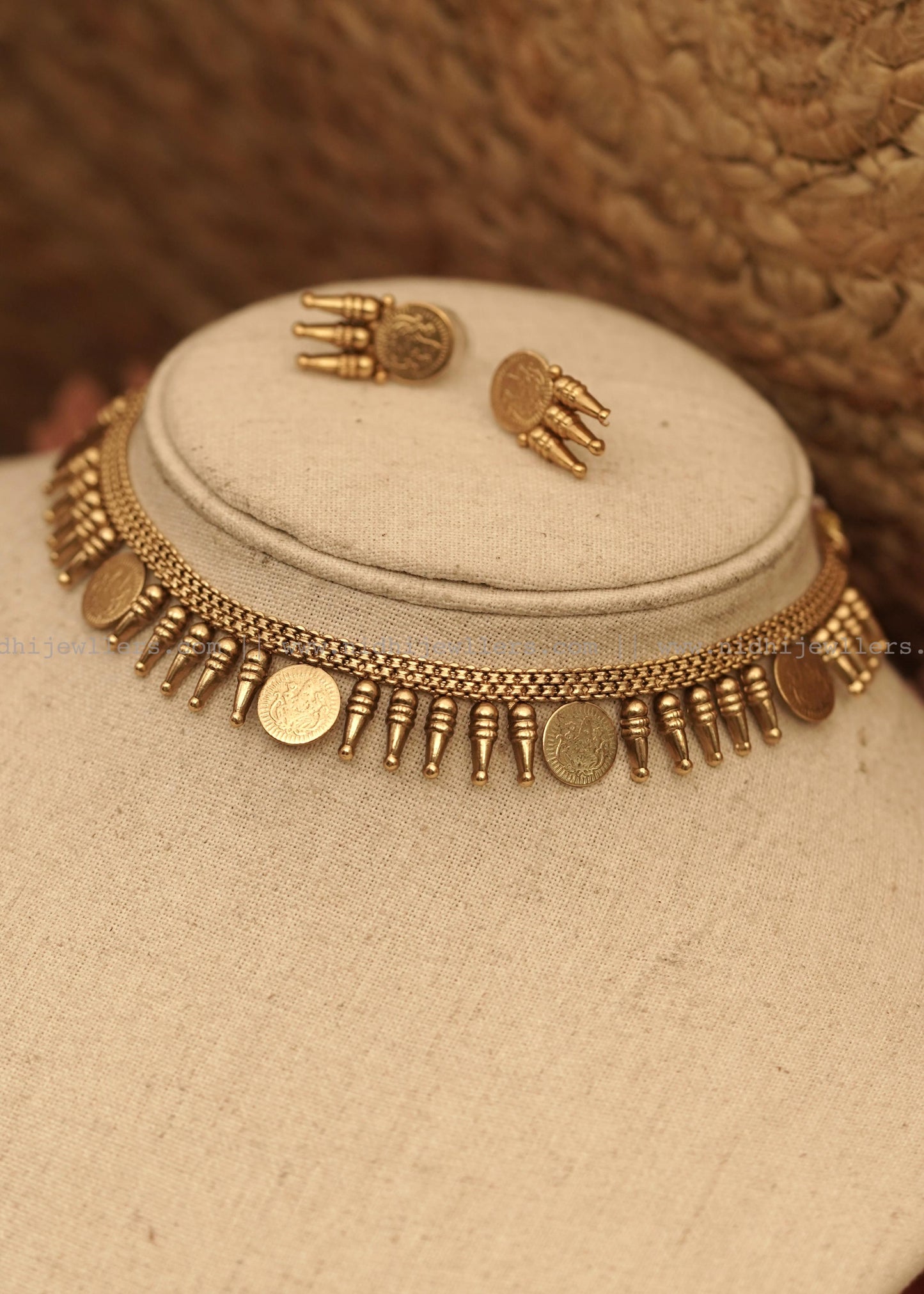 Affordable Antique Pure Gold-Tone Kasu Mullamottu Choker Set - Tanuja