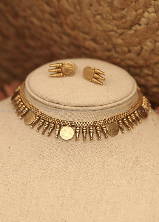 Affordable Antique Pure Gold-Tone Kasu Mullamottu Choker Set - Tanuja