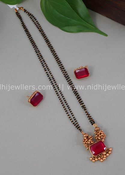 Black beads red neck piece