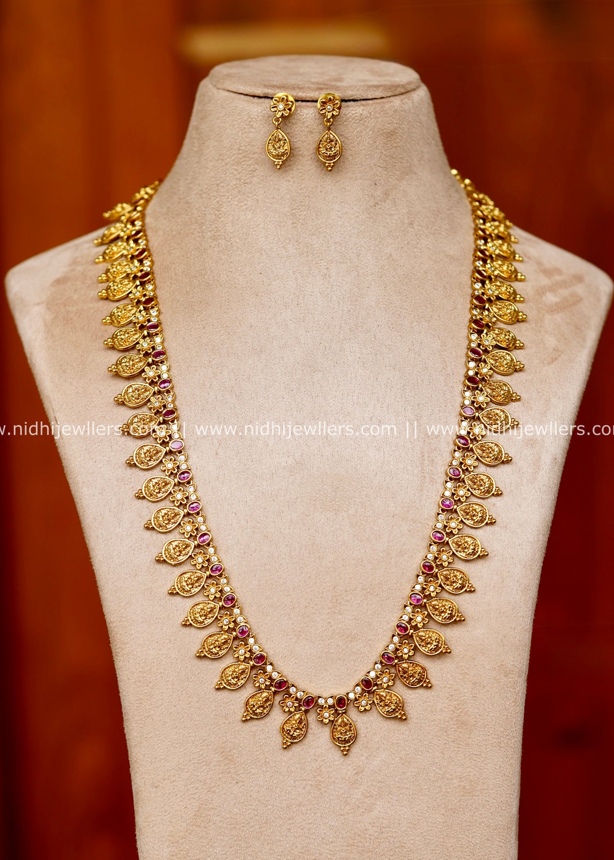 Grand Antique Goddess Lakshmi Kasu Haram Long Necklace Set – Vasuki