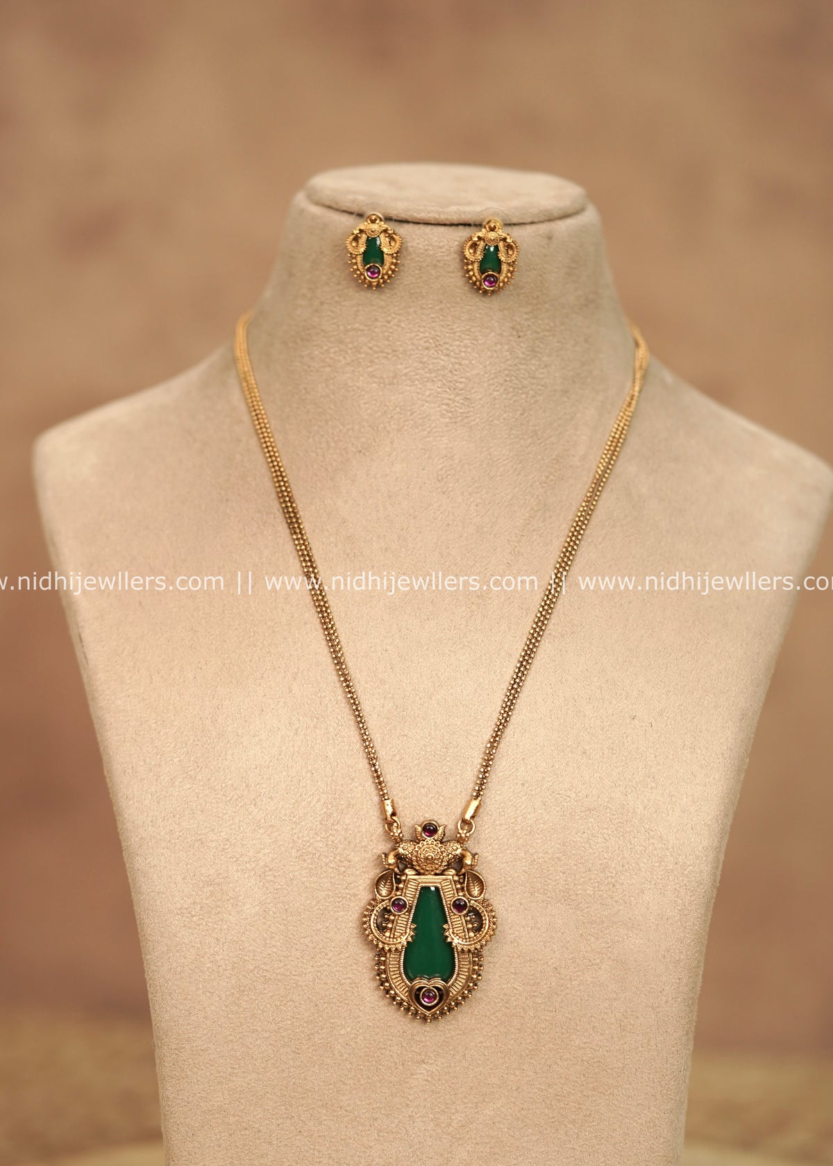 Antique Non-Idol Green Shield Pendant Long Haram Set – Nivya