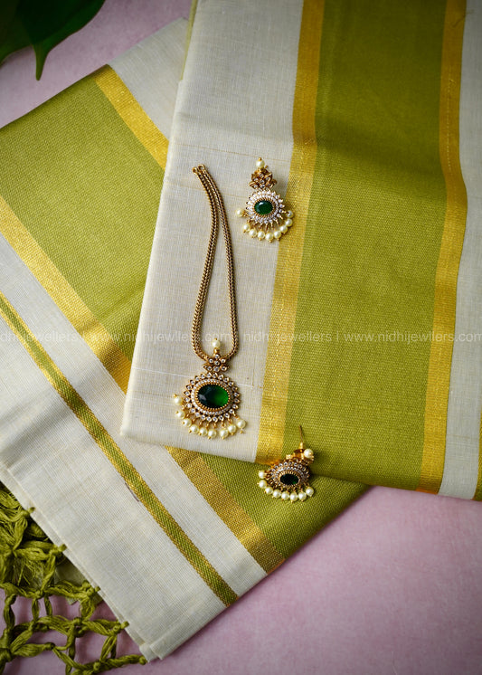 AD premium green stone necklace.