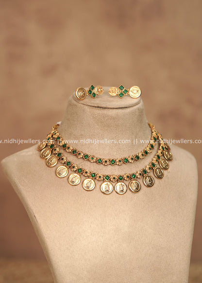 Antique Two-Layer Emerald Kemp & Goddess Lakshmi Kasu Choker Set – Chitra