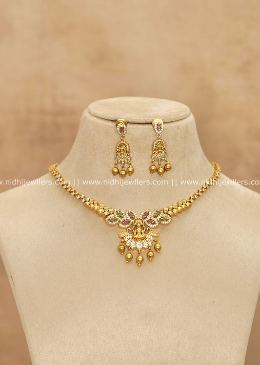 Grand Antique Temple Goddess Lakshmi CZ & Kemp Short Necklace Set – Mudra