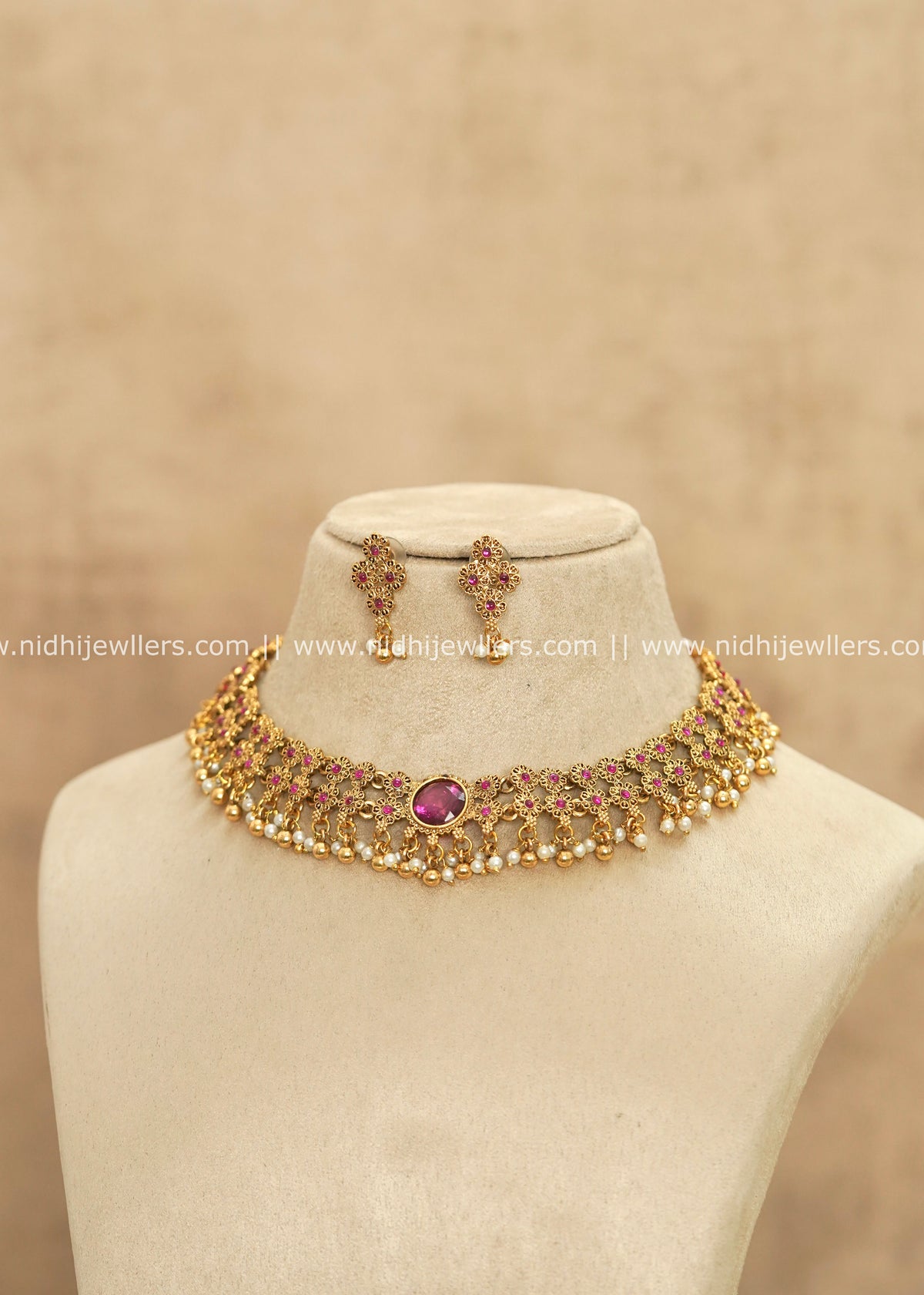 Traditional Floral Lattice Kemp & Pearl Choker Set – Hansika