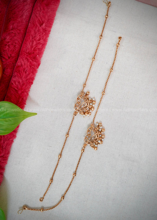 Heart shaped anklet with beads